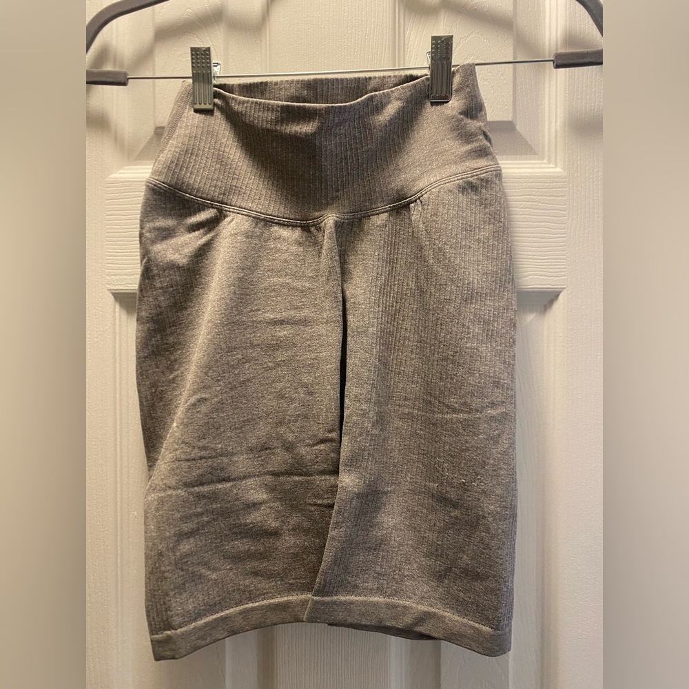 Balance Athletica/Vitality Gray Biker Shorts